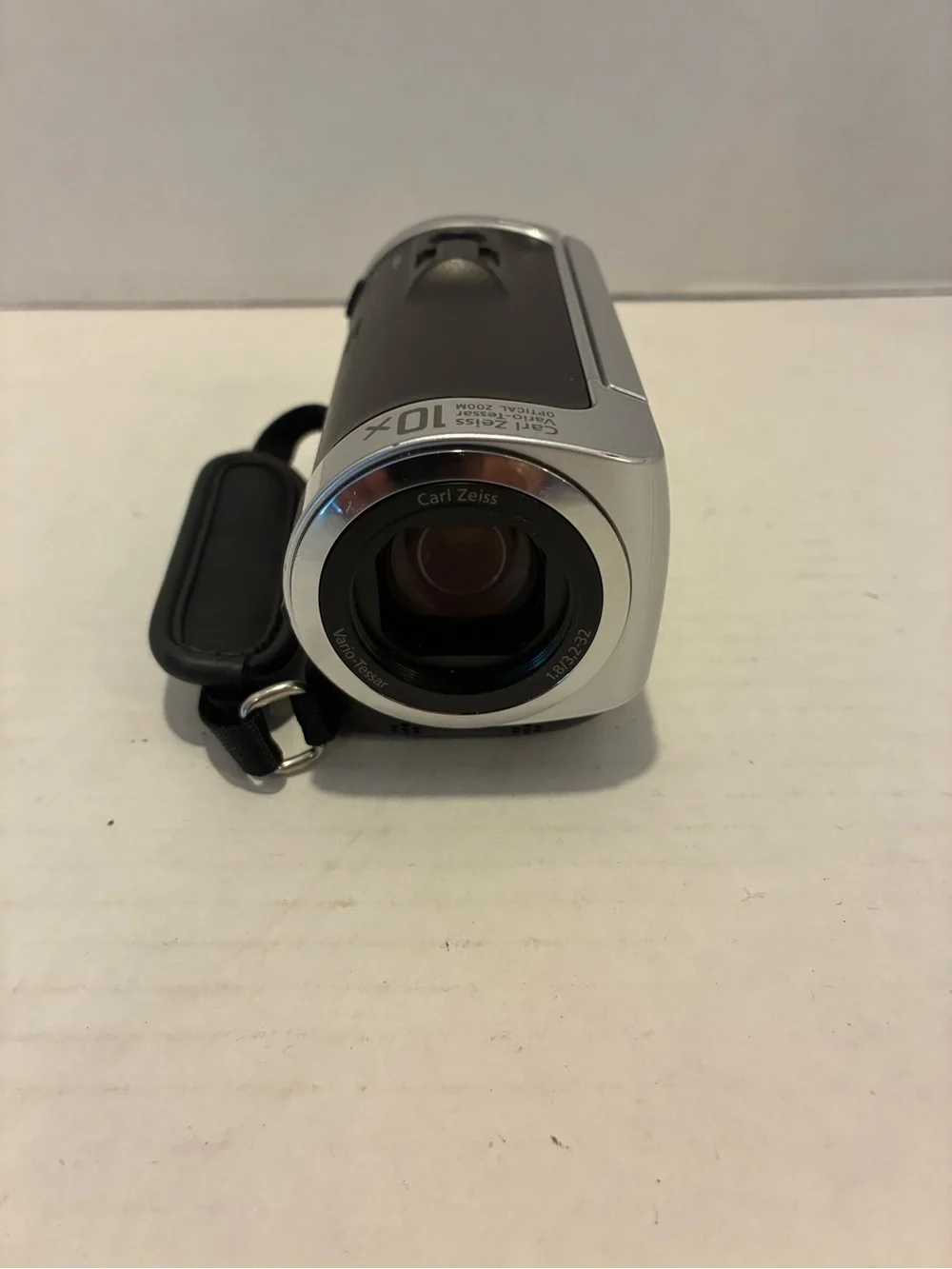 Sony HDR-XR100 HD Handycam Camcorder 80GB HDD Carl Zeiss + Case Charger Tested
